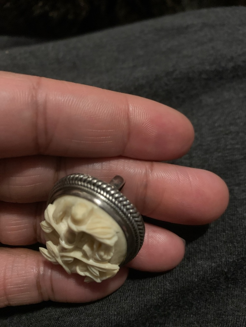 Vintage 925 Ivory Floral Cameo Pendant/Brooch - Picture 6 of 6